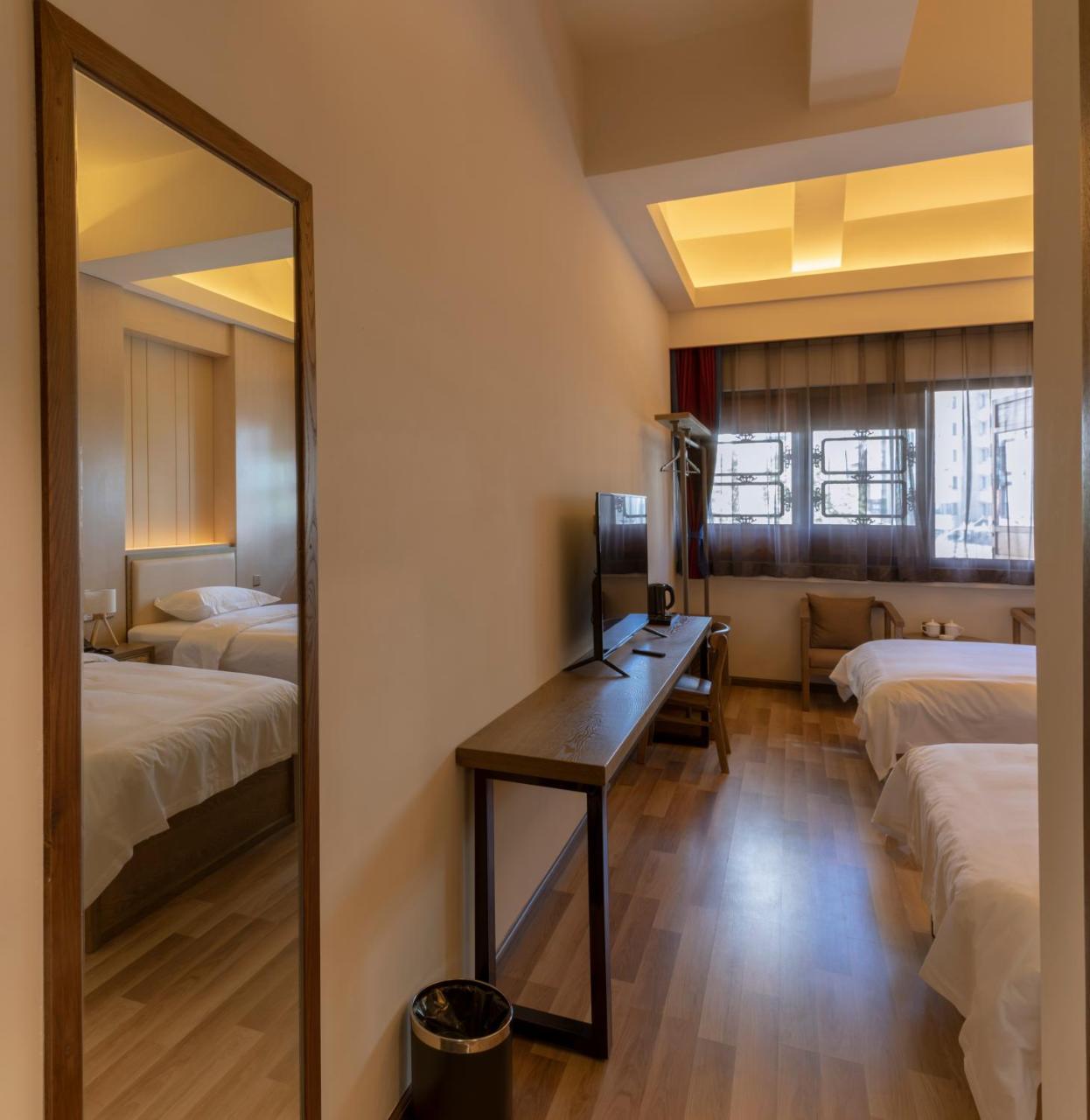 The Hump Hostel 驼峰客栈 Kunming Extérieur photo